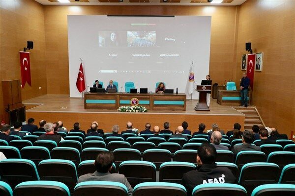 Ordu’da Tasarruf Tedbirleri Denetim Sonuçları Bilgilendirme Toplantısı yapıldı Valilik Konferans Salonunda gerçekleştirilen Tasarruf Tedbirleri Denetim Sonuçları Bilgilendirme Toplantısına,