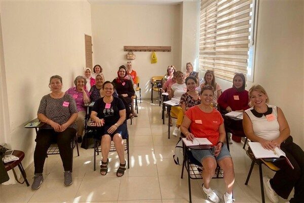 Örnekköy Kadın Dayanışma Merkezi'nde başlayan yeni dönem dil kursları ile