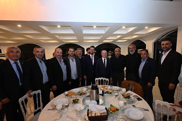 AK Parti Osmangazi İlçe Başkanlığı tarafından, 19 Ekim Muhtarlar Günü kapsamında “Birlik