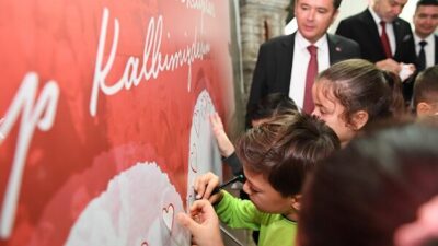 Osmangazi Belediye Başkanı Erkan Aydın’ın başlattığı Atatürk Defteri projesi kapsamında,