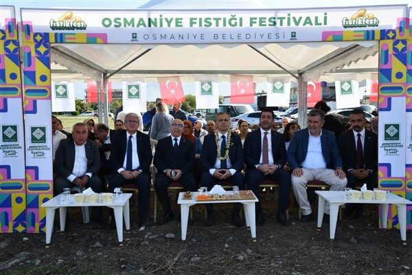 Açılış konuşmasını yapan Osmaniye Ticaret Borsası Başkanı Sait Çenet, fıstık