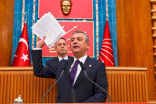 Cumhuriyet Halk Partisi (CHP) Genel Başkanı Özgür Özel, Kuzey Kıbrıs