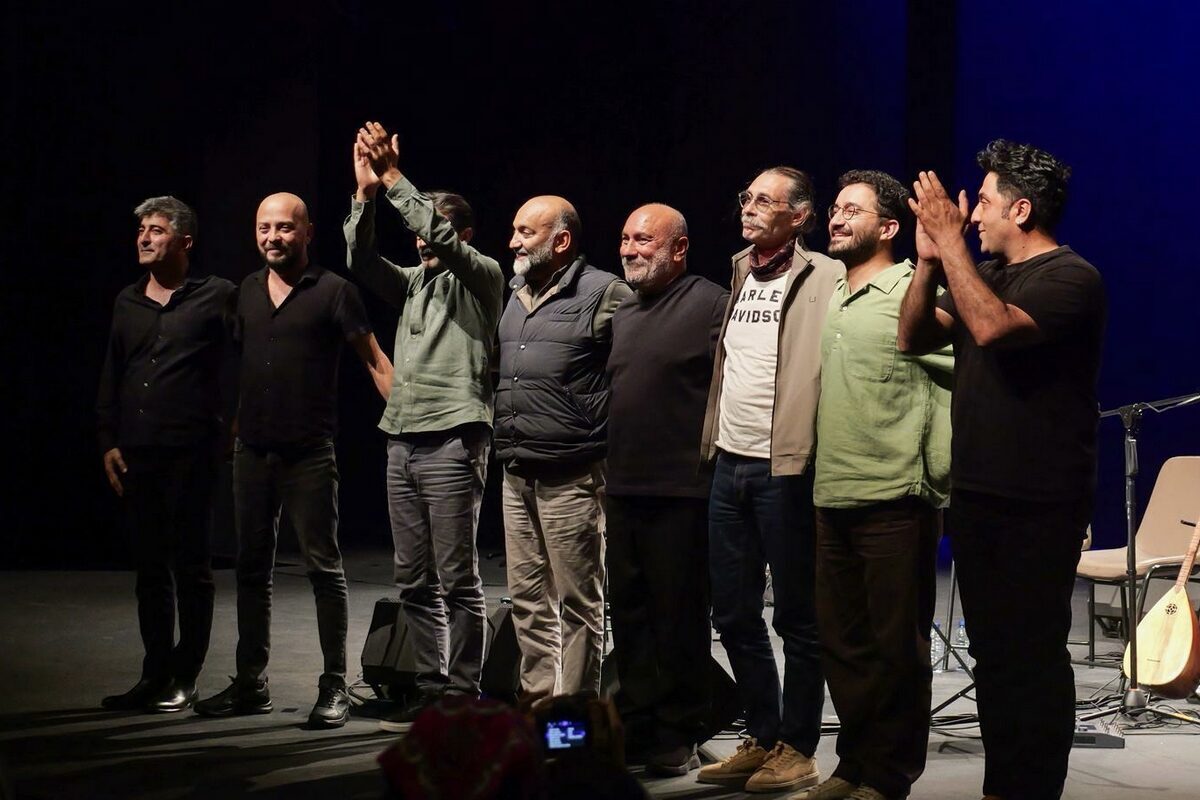 2. Uluslararası Kent Tiyatrosu Festivali kapsamında düzenlenen “PortakalAltı Buluşmaları”, Etimesgut’ta 100 Yıl