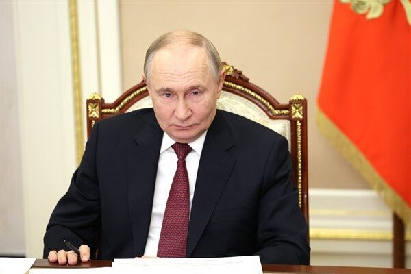 Putin, Kazakistan Cumhurbaşkanı Tokayev ile telefonda görüştü Rusya Devlet Başkanı Putin, Kazakistan Cumhurbaşkanı Kasım Cömert Tokayev ile