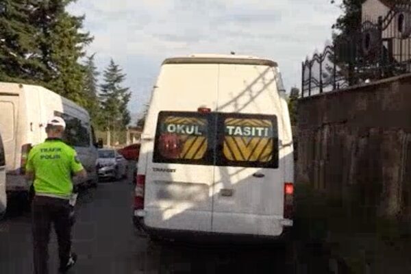 Rize Emniyet Müdürlüğü Trafik Tescil ve Denetleme Şube Müdürlüğü ekipleri,