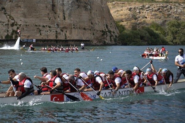 Yapılan yarışmalar sonunda dereceye giren takımlar ve sporcular açıklandı. U18
