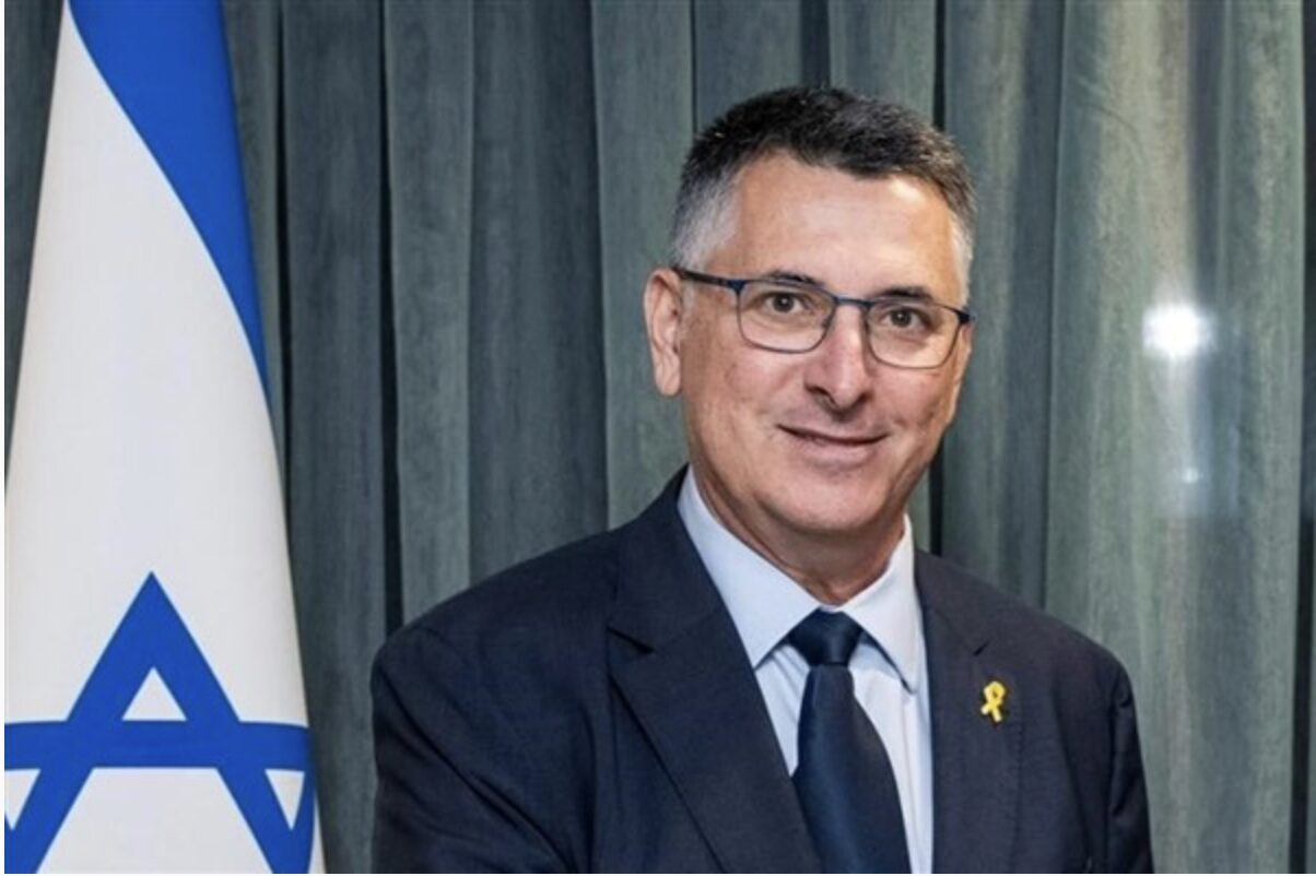 İsrail Dışişleri Bakanı  Saar, Macaristan Dışişleri Bakanı Szijjarto ile yaptığı