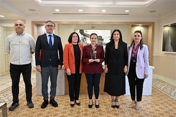 Antalya Büyükşehir Belediyesi de Akıllı Şehirler kategorisinde ‘Elektronik Gemi Denetim