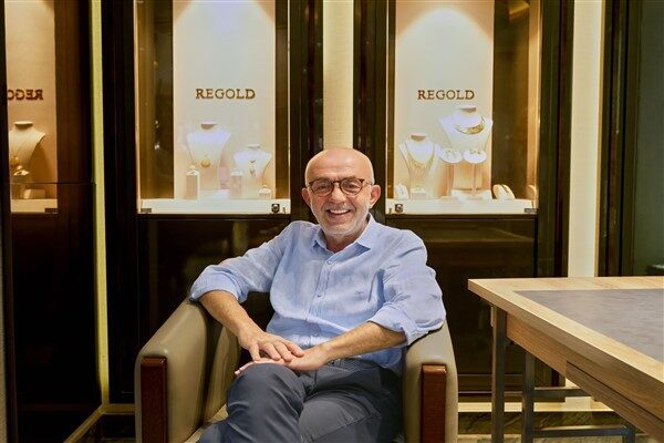 Mücevher seçimi sadece estetik bir tercih değil; aynı zamanda kişisel