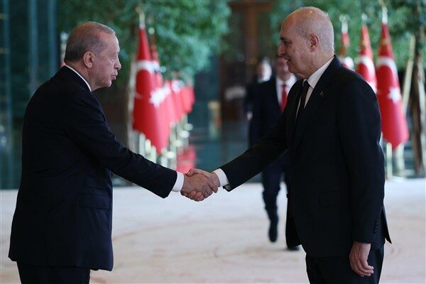 TBMM Başkanı Kurtulmuş, Cumhuriyet Bayramı tebrik kabul törenine katıldı Türkiye Büyük Millet Meclisi (TBMM) Başkanı Numan Kurtulmuş, 29 Ekim