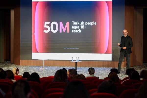 Podcast Dinliyorum Komünitesi, Türkiye’nin en büyük podcast ve yeni medya