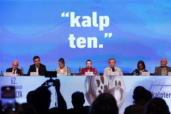 Uluslararası Antalya Altın Portakal Film Festivali’nin tanıtım toplantısı Antalya’da gerçekleştirildi.