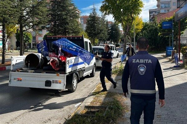 Uşak Belediyesi; vatandaşların huzuru, refahı, konforu ve kent estetiğini korumak