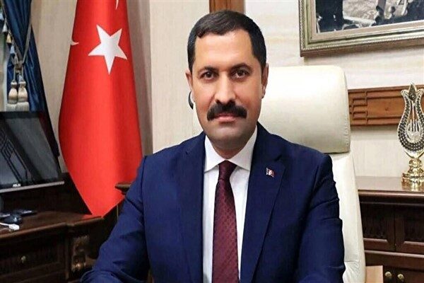 Vali Masatlı: Tüm Türk milletinin 29 Ekim Cumhuriyet Bayramı’nı yürekten kutluyorum Vali Masatlı kutalama mesajında öncelikle Hatay’ın tekrar ayağa kaldırılmasına dikkat