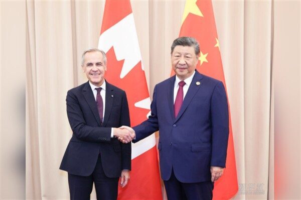 Xi Jinping, Kanada Başbakanı ile görüştü Çin Cumhurbaşkanı Xi Jinping, Güney Kore’nin Gyeongju kentinde düzenlenen 32.