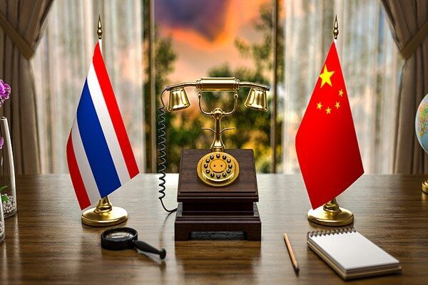 Xi’den Tayland’ın eski kraliçesi Sikrit’in ölümü nedeniyle taziye mesajı Çin Cumhurbaşkanı Xi Jinping, Tayland’ın eski kraliçesi Sirikit Kitiyakara’nın ölümü