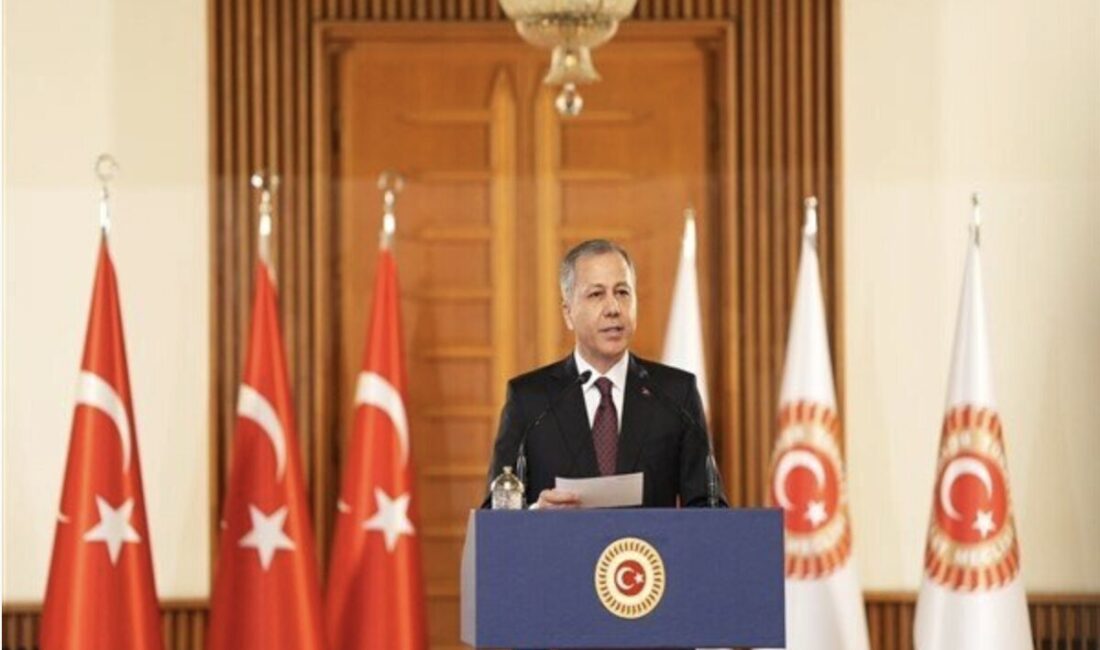İçişleri Bakanı Ali Yerlikaya, suç ve suçlularla mücadelede görev yapan