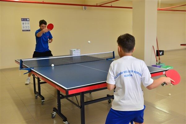 14 Eylül’de başlayan ilk dönem kapsamında çocuklar spor eğitimlerine devam