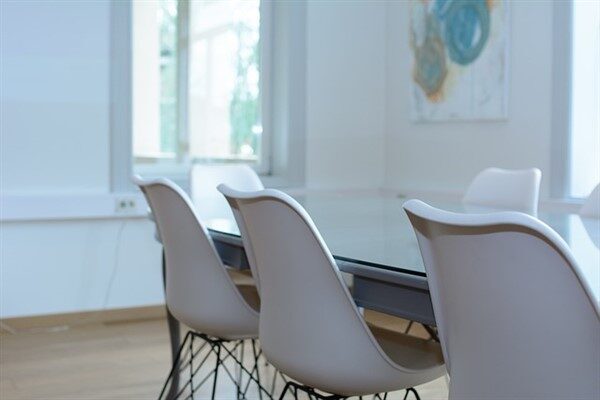 Yunanistan Dışişleri Bakanı Gerapetritis, Bahreyn Dışişleri Bakanı Abdullatif bin Rashid