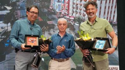 İlk söyleşi Tarsus Müzesi’nde gerçekleştirilen ‘Anadolu, Tarih ve Macera’ başlıklı