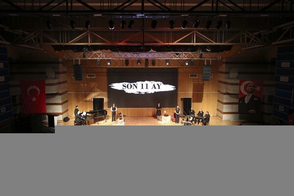 Kocatepe Kültür Merkezi’nde gerçekleştirilen etkinliklerde, Gazi Mustafa Kemal Atatürk’ün yaşamının