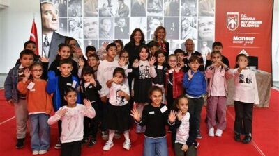 Ankara Büyükşehir Belediyesi, Kocatepe Kültür Merkezi’nde Mustafa Kemal Atatürk’ün hayatını,