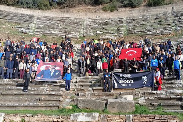 Aydın'da Atatürk’ün vefatının  87’nci yılı kapsamında geleneksel Ata’ya Saygı Doğa