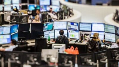 Analistlere göre, İngiltere'nin FTSE Endeksi yüzde 0,27, Almanya'nın DAX Endeksi