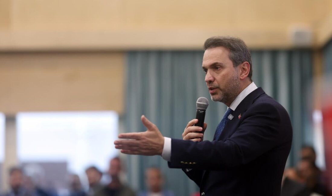 Enerji ve Tabii Kaynaklar Bakanı Bayraktar, çalışma ziyareti için gittiği