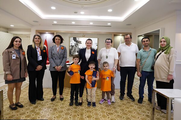 Antalya Büyükşehir Belediyesi Başkan Vekili Büşra Özdemir, 2-8 Kasım Lösemili Çocuklar