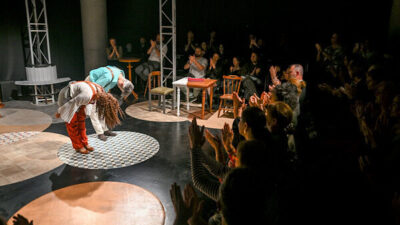 Bornova Belediyesi Şehir Tiyatrosu, İngiliz yazar Tristan Bernays’ın ödüllü eseri