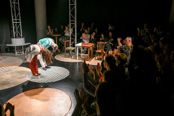 Bornova Belediyesi Şehir Tiyatrosu, İngiliz yazar Tristan Bernays’ın ödüllü eseri