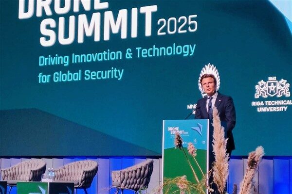 Hollanda Savunma Bakanı Brekelmans, son dönemde Belçika’da birden fazla insansız