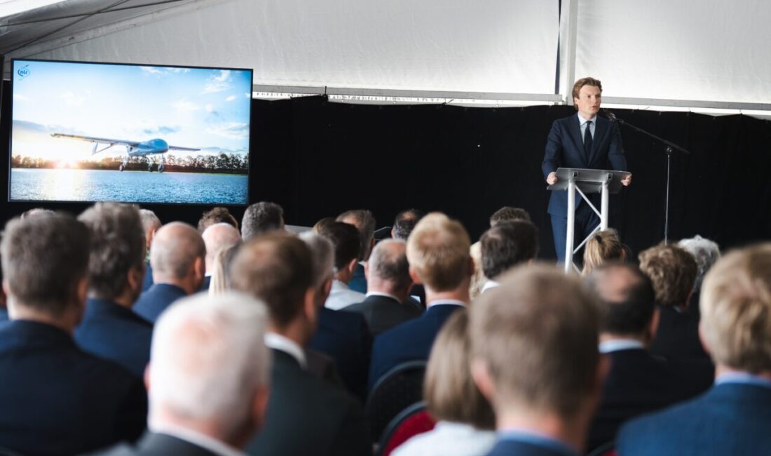 Hollanda Savunma Bakanı Brekelmans, Ukrayna Başbakanı Denys Shmyhal ile görüşerek