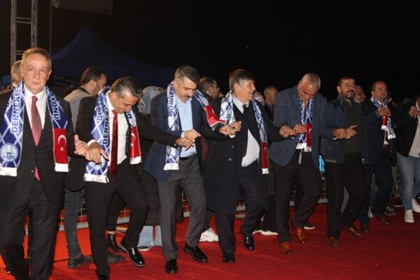 Tanıtım günlerinde Erzurum’a özgü coğrafi işaretli ürünler yoğun ilgi gördü.