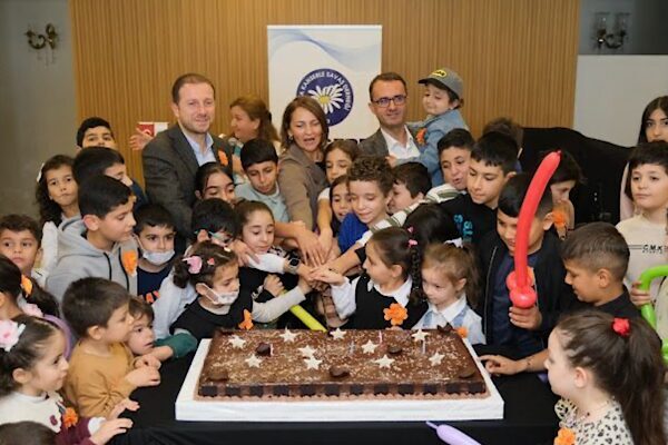 Bursa Kanserle Savaş Derneği tarafından , 02–08 Kasım Lösemi Haftası