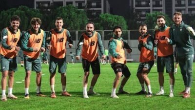 Nesine 2. Lig Kırmızı Grup’ta mücadele eden Bursaspor, teknik direktör Tahsin Tamyönetiminde