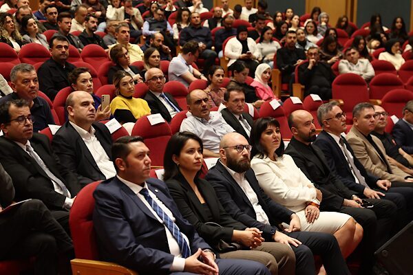 CBS Günü etkinlikleri kapsamında, Antalya Büyükşehir Belediyesi’nin ev sahipliğinde ‘Bilimden Geleceğe İklim