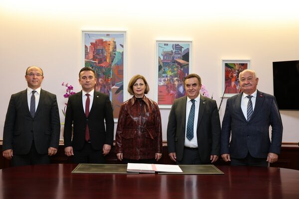  Eskişehir Büyükşehir Belediyesi, Sivrihisar, Seyitgazi, Alpu ve Mahmudiye Belediyeleri ile