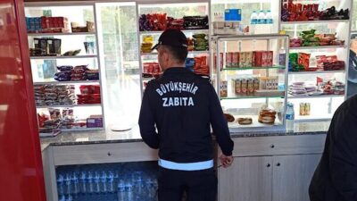 Trabzon Büyükşehir Belediyesi Zabıta Dairesi Başkanlığı ekipleri, okul kantinlerindeki denetimlerini