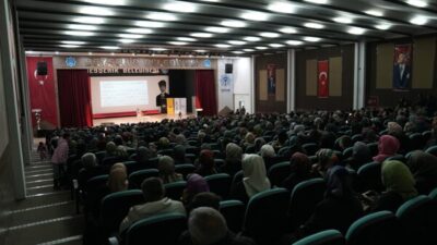 Beyşehir’de vatandaşlarla bir araya gelen Saliha Erdim, “Geniş Ailede Dengeleri
