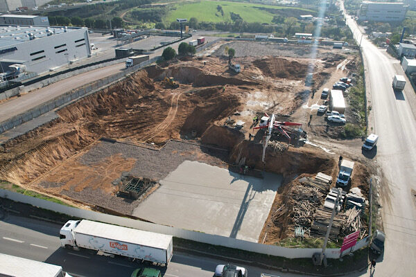 Çayırova Belediye Başkanı Bünyamin Çiftçi, Şekerpınar Mahallesi’nde tam donanımlı olarak