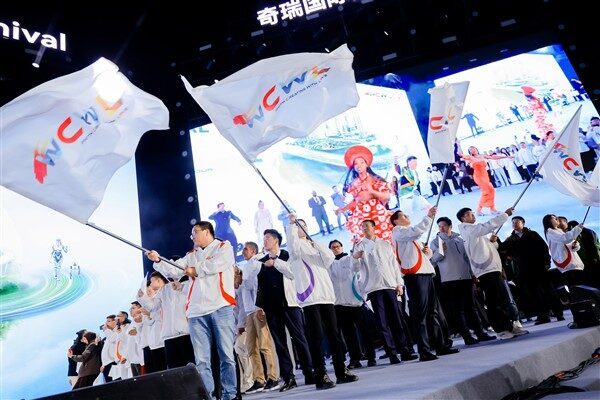 Chery Küresel Ekosistem Zirvesi ile teknoloji sorumluluk ve sıcaklık duygusunu birleştirdi “Birlikte Yarat, Birlikte Tanımla” temasıyla düzenlenen zirve, yaklaşık 3.000 kullanıcı,