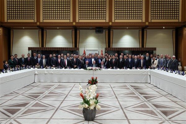 Cumhurbaşkanı Recep Tayyip Erdoğan, Dünya Ahıskalı Türkler Birliği heyetini kabul