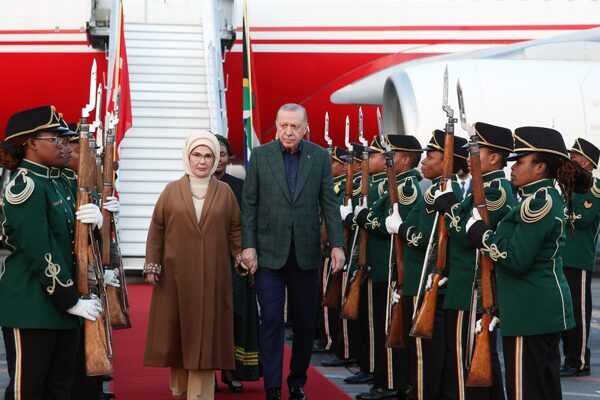 Cumhurbaşkanı Recep Tayyip Erdoğan, G20 Liderler Zirvesi’ne katılmak üzere gittiği Güney