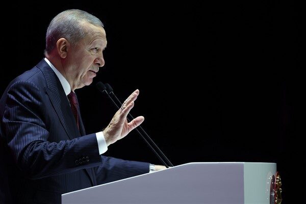 Cumhurbaşkanı Erdoğan: Zulüm kimden gelirse gelsin hakkı savunacağız Cumhurbaşkanı Erdoğan'ın konuşmasından bazı satır başları şöyle: "Uluslararası İnsan Hakları