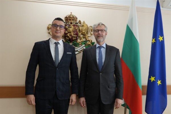 Bakanlıktan yapılan açıklamaya göre, Bulgaristan Ekonomi ve Sanayi Bakanı Dilov,