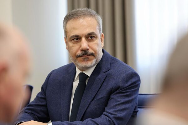 Dışişleri Bakanı  Fidan, Azerbaycan’ın 8 Kasım Zafer Günü törenine katıldı.