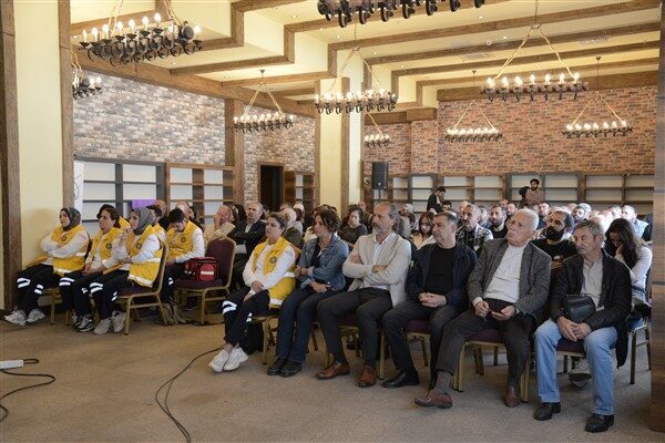 Sağlık İşleri Dairesi Başkanlığı, kanserle mücadelede bilimsel gelişmeler ışığında kanserle