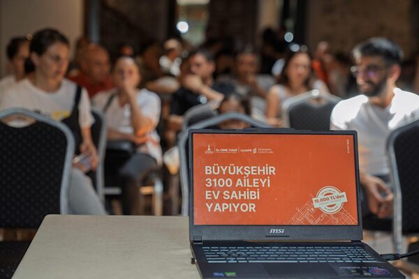 İzmir Büyükşehir Belediyesi tarafından yürütülen Egeşehir Menemen Konutları Projesi’nde Çevresel